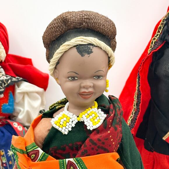 Lot 3 Intl Folk Dolls Czech Kroj Middle Eastern Swazi Carousel Vintage - Picture 6 of 13